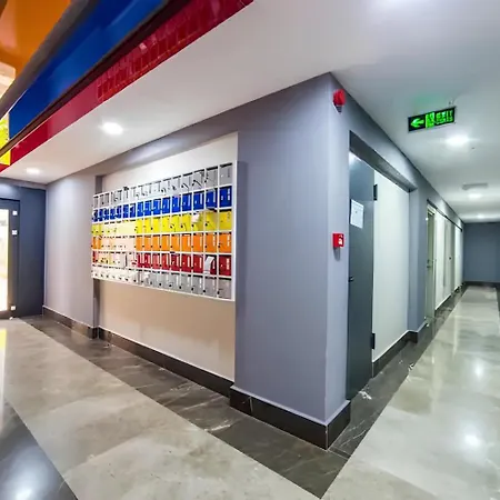 Apartment Airport